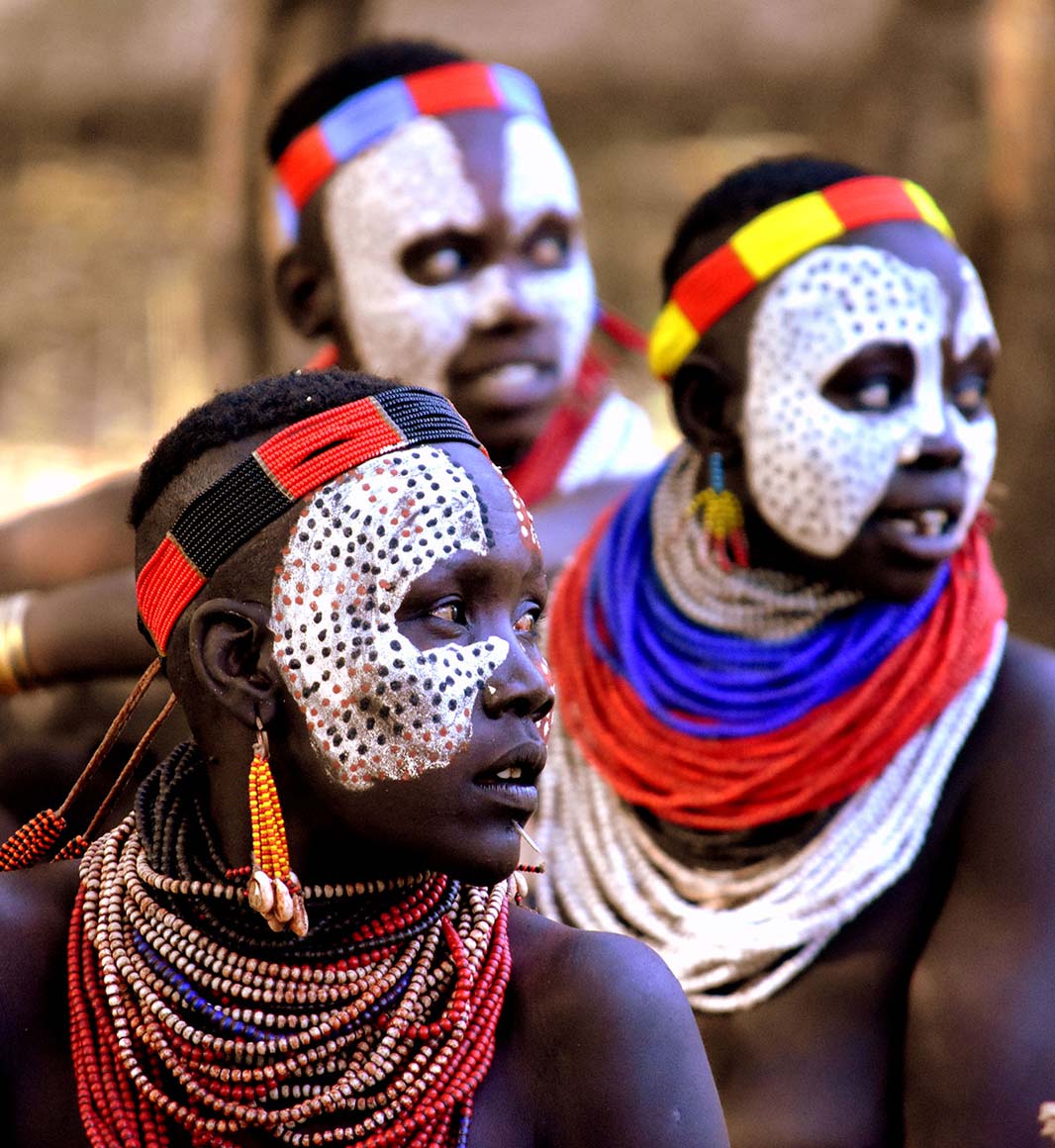 Colourful Kara tribe members in Ethopia