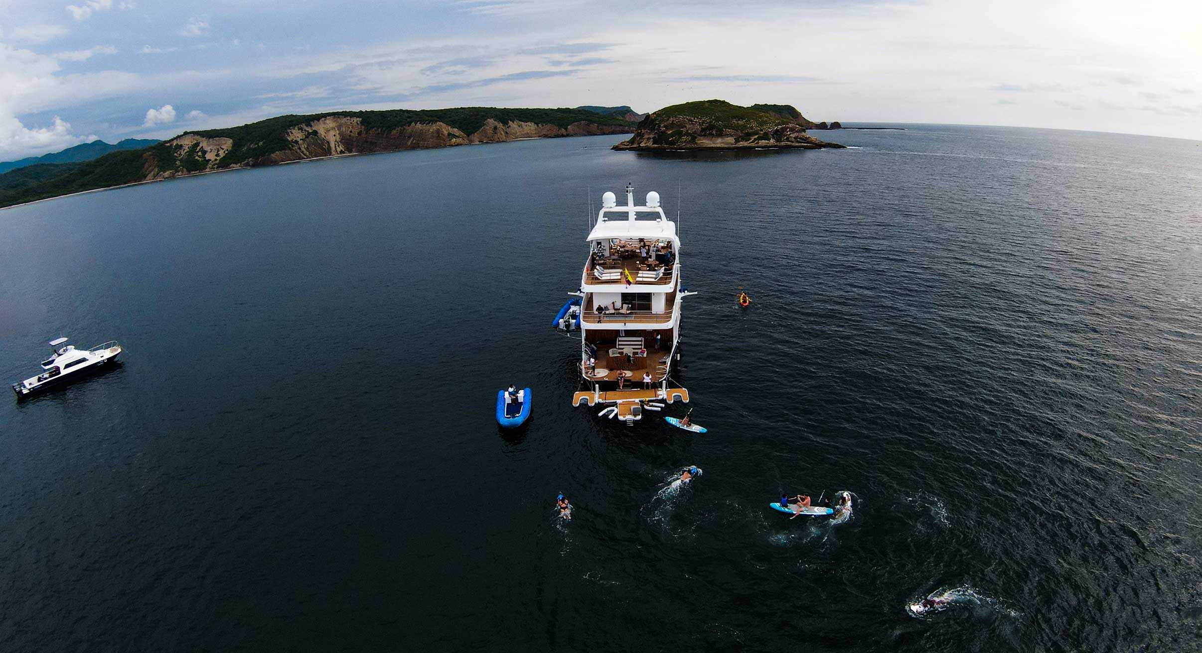 Kontiki Wayra superyacht cruising in Ecuador