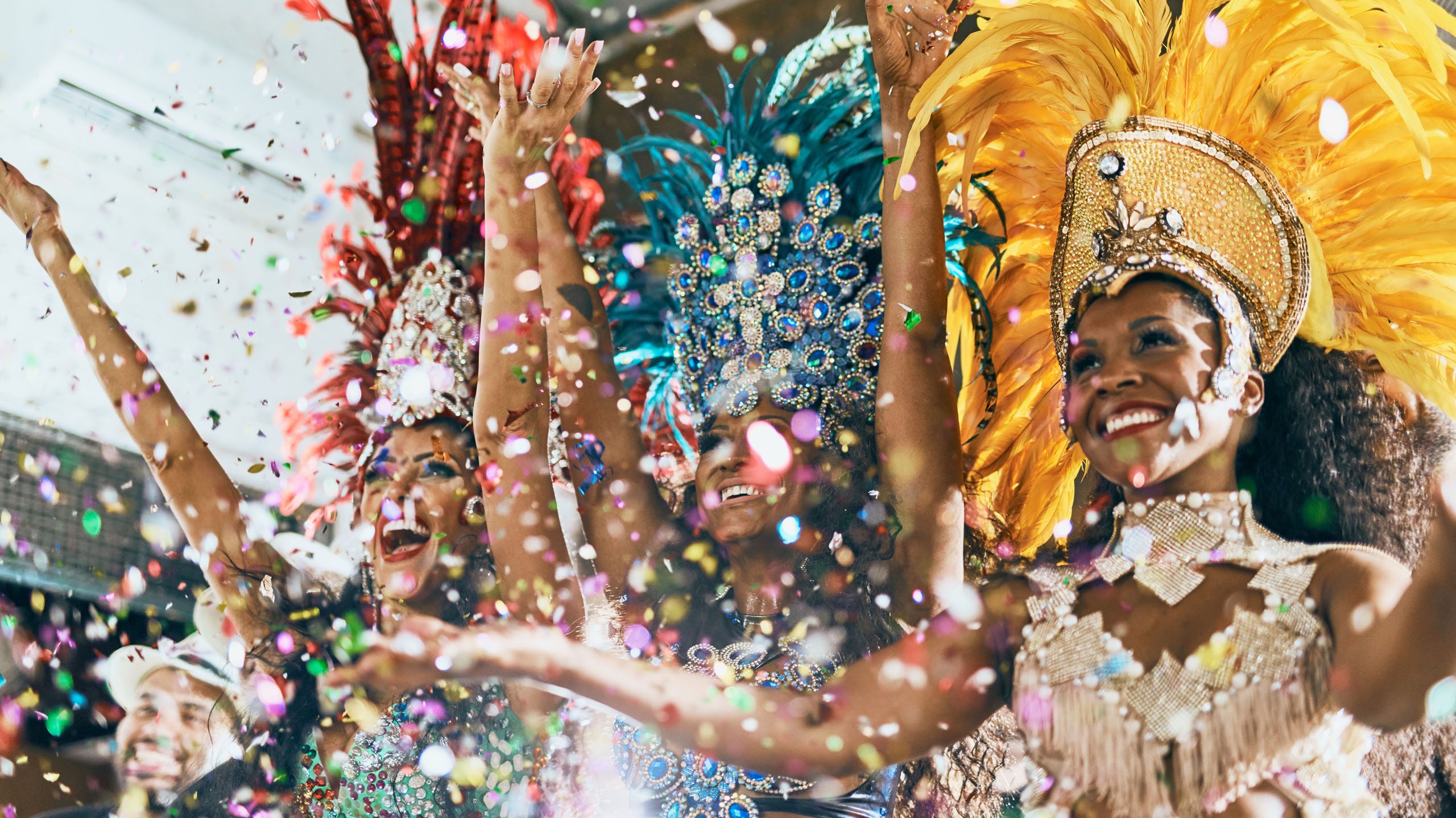 samba dancers at rio carnival