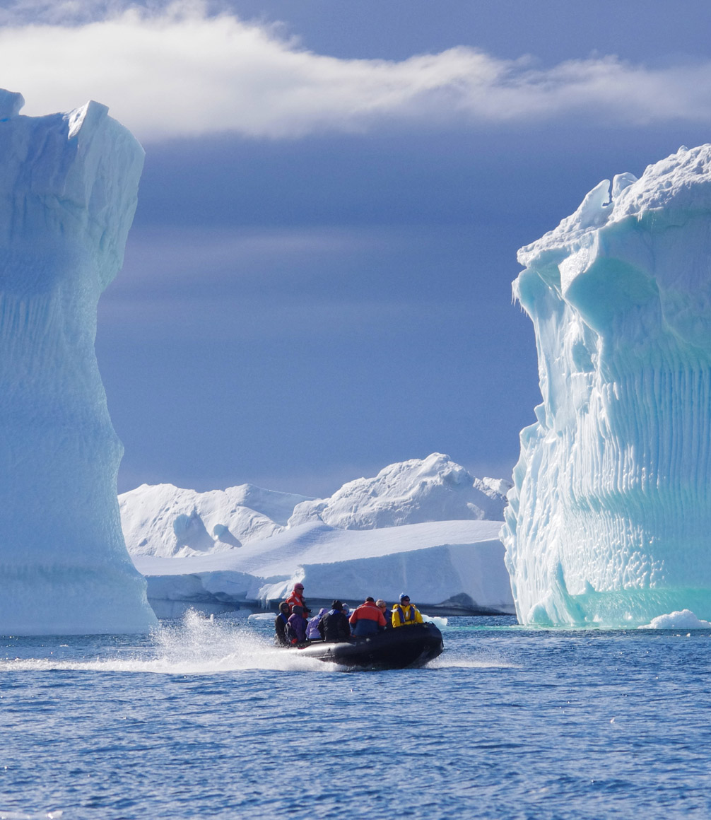 zodiac tours amongst antarctica icebergs