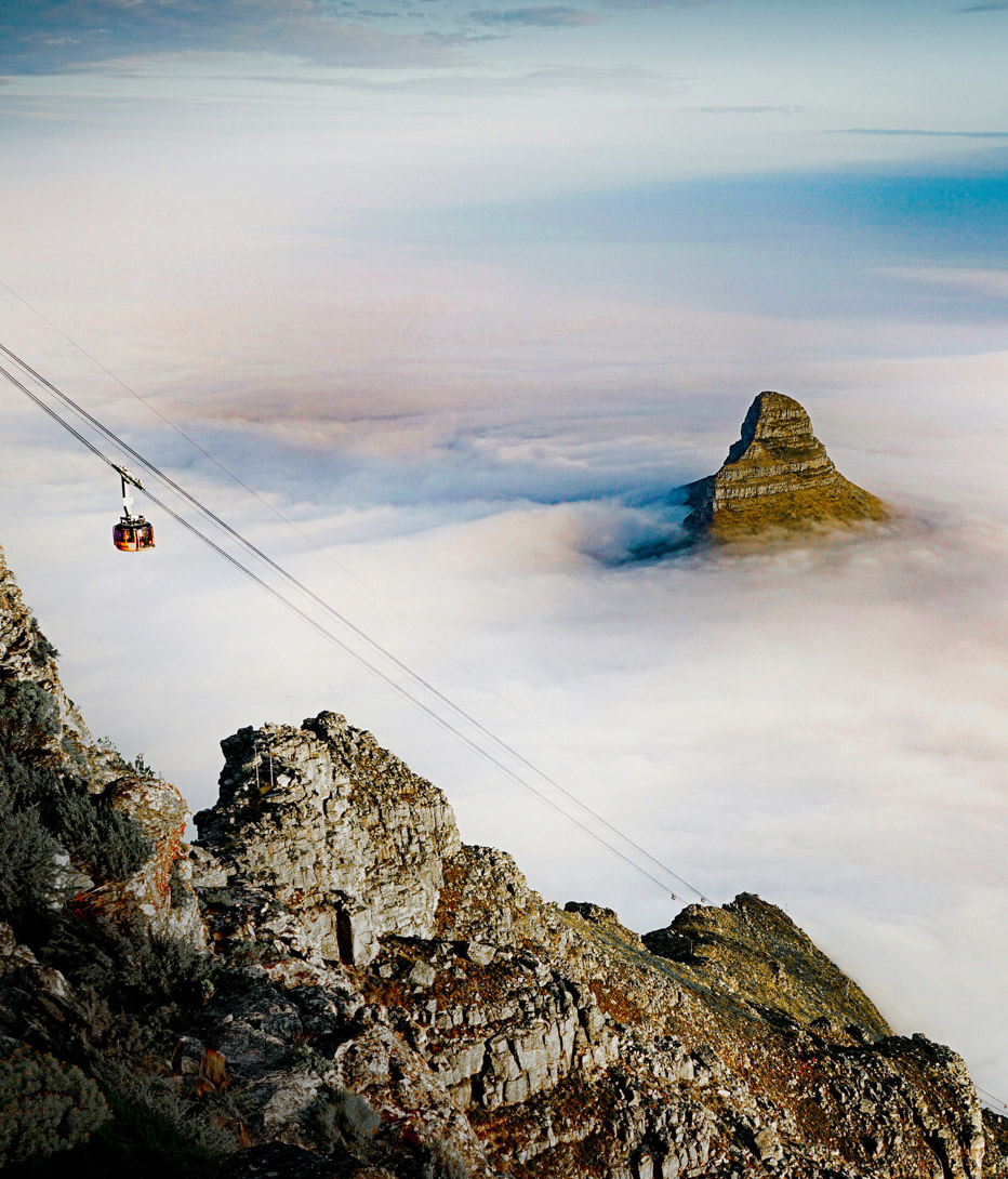 view of cablecars at table mountain cape town