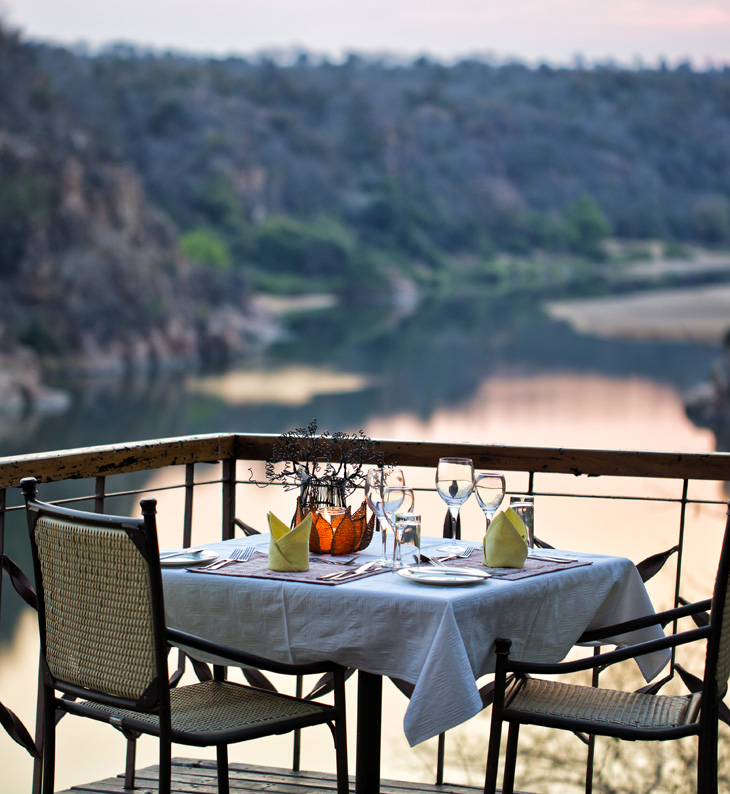 verandah of chilo gorge lodge overlooking the gorge