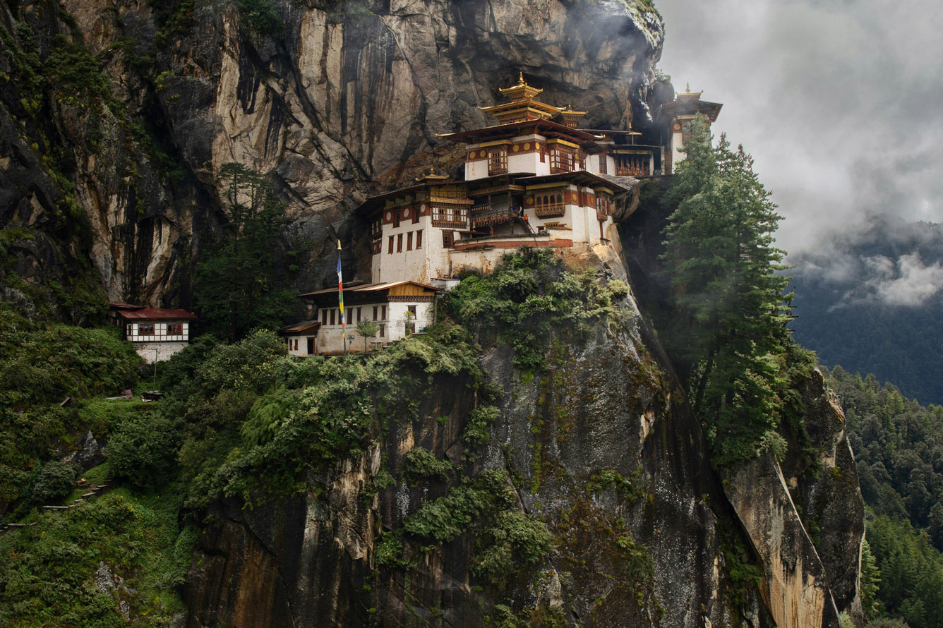 tigers nest monastery in bhutan
