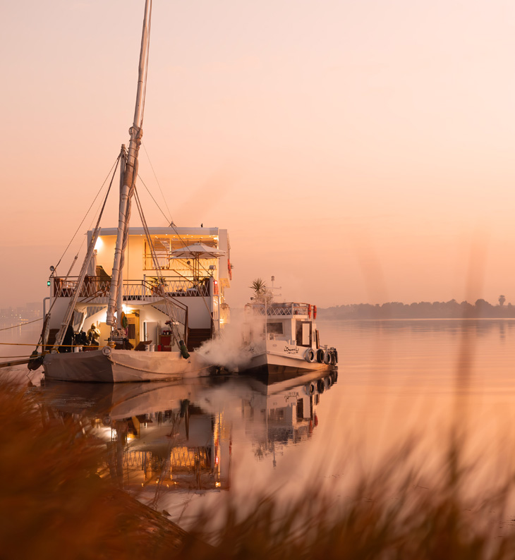 gaia dahabiyah on the nile at sunset