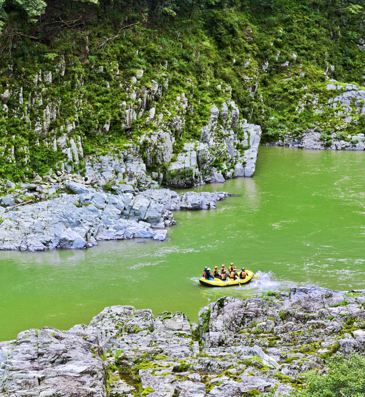 rafting on the river in isa valley