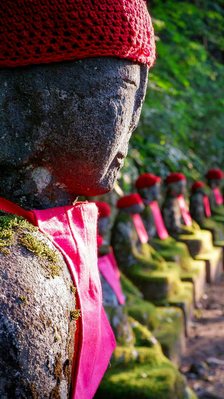 nikko shrine guardian statues in japan