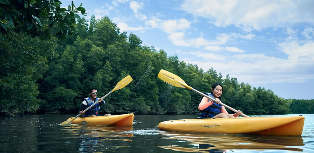 kayaking on the coast of borneo near kota kinabalu from shangri la resort