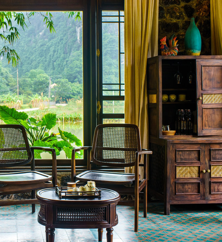 tam coc garden resort lounge and view