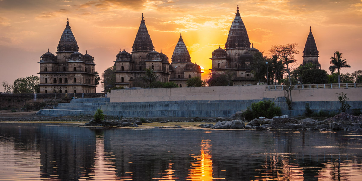 luxury cultural tour of India to see the Royal cenotaphs of Orchha over Betwa river. Orchha, Madhya Pradesh, India