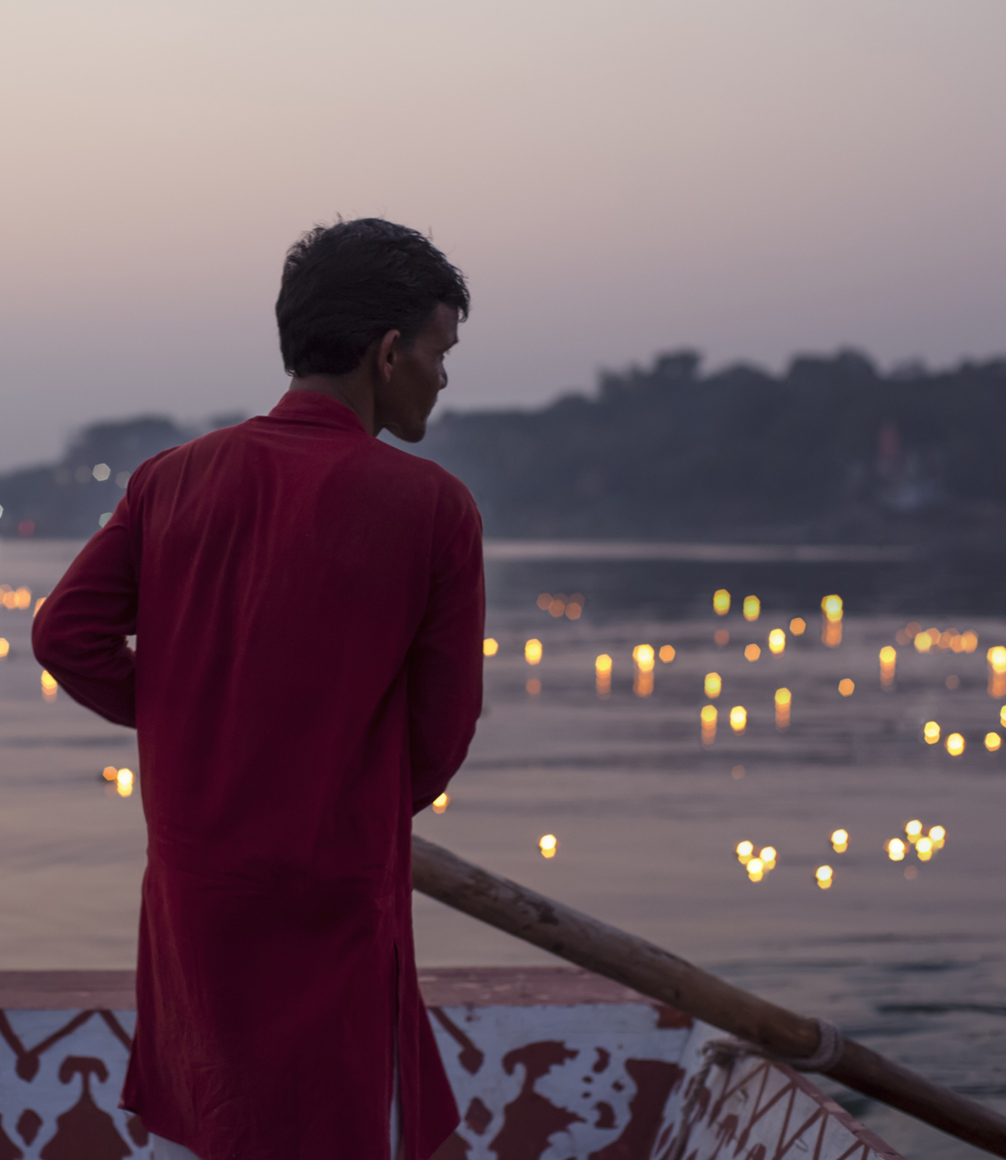 maheshwar narmada candlelight river cruise