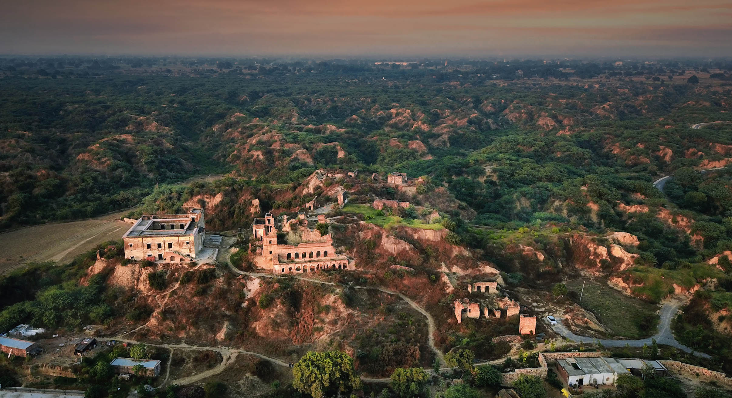 aerial view of mela kothi the chambal safari lodge
