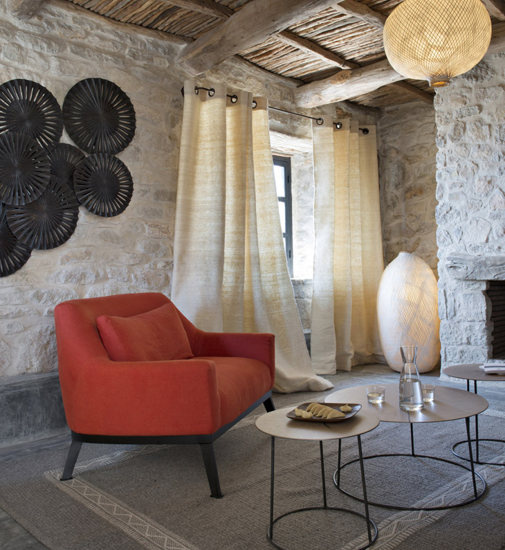 outdoor courtyard of maison des arganiers