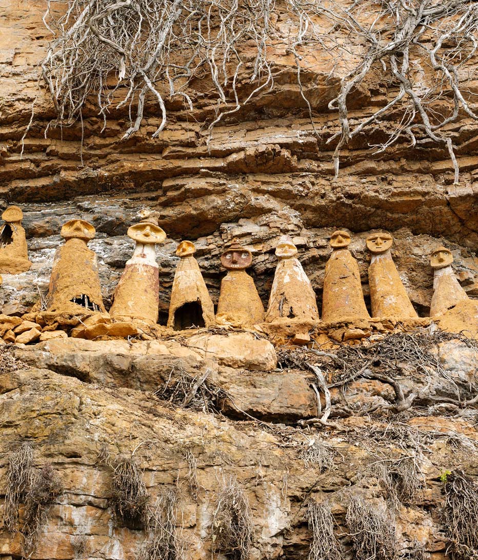 san jeronimo sarcophagi in peru chachapoyas region