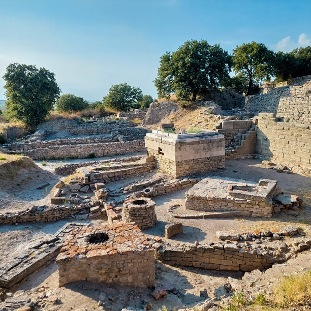 ruins of troy city in turkey